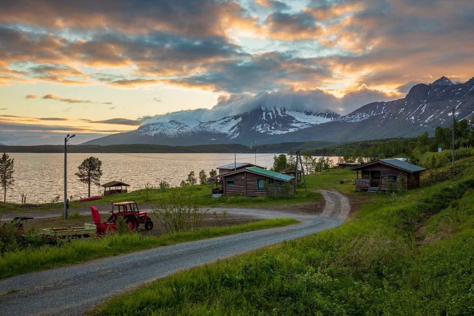 Herbstfarben in einer norwegischen Berglandschaft